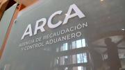 La recaudación tributaria cayó por cuarto mes consecutivo según datos oficiales