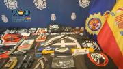 Policía española desarticula grupo neonazi ligado a organización estadounidense The Base