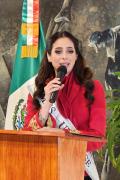 La Miss Universo 2025 expresa su apoyo a la comunidad de inmigrantes a su llegada a Nueva York