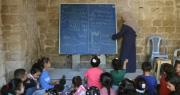 Los niños de Gaza vuelven a las aulas, pero sin libros