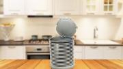 El truco para abrir una lata sin abrelatas: se hace en un minuto y te sirve para siempre