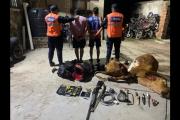 Apresaron a dos cuatreros con dos animales faenados en un auto