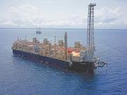 Un grupo liderado por Brito, Camuzzi y Macfarlane lanza el tercer proyecto para exportar gas por barco: negocia con Kicillof