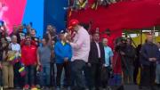 Maduro baila en público ante la amenaza de Trump de intervenir Venezuela