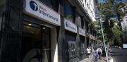 Cámara despachó a ley la restitución de feriado bancario del 31 de diciembre