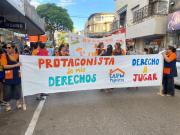 Los Caif de Salto marcharon por los Derechos de la Niñez