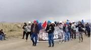 Mineros informales de Chumbivilcas inician paro y bloquean paso en Choccoyo tras rechazo al REINFO