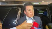 Nasralla toma leve ventaja al reanudarse conteo de votos en Honduras
