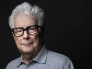 A los 76 años, Ken Follett mantiene su rigor: “No puede haber partes aburridas en mis libros”