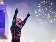 Las razones de la remontada soñada de Max Verstappen: de estar a 104 puntos del líder a buscar igualar los cinco títulos de Juan Manuel Fangio