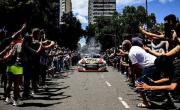 El TC vuelve a girar por Plaza Moreno: autos top y pilotos campeones que estarán en La Plata