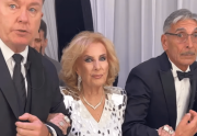 Ícono viviente: La emocionante ovación que recibió Mirtha Legrand en la gala de los Personajes del Año