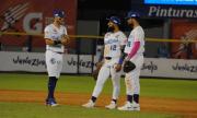 Magallanes le dio pelea a Caribes pero cayó 6-4 en entradas extras