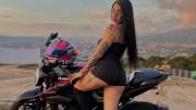 Una influencer de motos murió tras publicar un mensaje con un presagio fatal