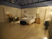 Diputados demócratas publican fotos y videos inéditos de la casa y la isla privada del pedófilo Jeffrey Epstein