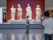 Abu Dhabi acelera su metamorfosis cultural con el Louvre y el futuro Guggenheim en la Isla de Saadiyat