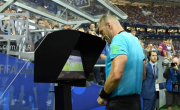 La FIFA sorprendió antes del sorteo del Mundial y quiere cambiar el uso del VAR