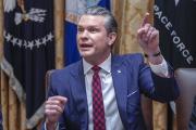 Hegseth violó normas militares al difundir información en Signal
