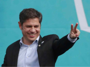 Kicillof cruzó a Caputo por la toma de deuda de la Provincia