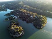 Apenas el 10% pudo regularizar su situación: ¿que ocurrirá con lo que construyeron en tierras fiscales de El Cadillal?