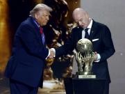 Donald Trump se robó el protagonismo en el sorteo del Mundial 2026 y Gianni Infantino lo sorprendió al darle el premio de la Paz de la FIFA