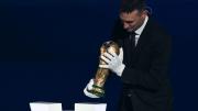 Lionel Scaloni presentó la Copa del Mundo en el sorteo del Mundial 2026