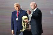 A falta de Nobel, la FIFA concede el premio de la paz ​​al Presidente Donald Trump
