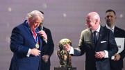 La FIFA homenajeó a Trump en el sorteo del Mundial 2026: premio por su “acción extraordinaria” para la paz