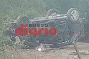 Perdieron el control de su auto y volcaron: hay tres heridos, uno pelea por su vida