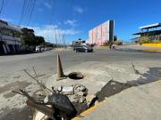 Peligro latente por tanquilla eléctrica sin tapa