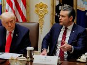 Estados Unidos: una sucesión de escándalos ponen bajo fuego al jefe del Pentágono, pero por ahora Donald Trump lo respalda