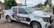 Una camioneta de la policía volcó tras protagonizar un violento choque en Rawson