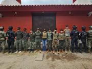 Agentes detuvieron a 12 integrantes del Cartel Jalisco Nueva Generación en México