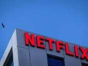 Trump dice que el plan de Netflix de comprar Warner podría ser un problema y afirma que estará involucrado en su aprobación