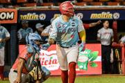 Cardenales ganó la guerra de batazos contra las Águilas