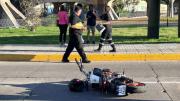 Accidente en el Nudo Vial: motociclista impactó a un peatón en el ingreso a Mendoza