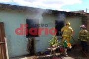 Una vivienda quedó destruida por un incendio en el barrio 8 de Abril