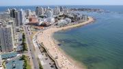 Uruguay espera “un efecto rebote” que llene de argentinos las playas de Punta del Este