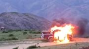 Campesinos quemaron camioneta de ladrones de ganado en San Agustín