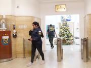 Los allanamientos al fútbol: vinculaciones con la financiera cercana a Chiqui Tapia, contratos mezclados entre clubes y donaciones inexplicables