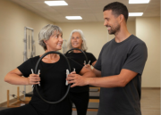 Cardio y fuerza: cómo entrenar de forma inteligente después de los 50