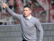 El DT de Argentino de Merlo, internado luego de una presunta discusión con uno de los dirigentes más cercanos a Chiqui Tapia en la semifinal de la Primera B