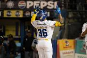 Magallanes hunde más al Caracas y le gana serie particular