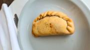 ¿Tenía razón Ricardo Darín? Qué tiene la empanada de $5.500 que ofrece este bodegón