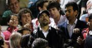 Video: el día que Juan Sebastián Verón estuvo en la tribuna alentando a Estudiantes como un hincha más