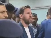 Locura total y devoción por Messi en India: Leo llegó a Calcuta y fue recibido por miles de fanáticos y con un operativo de seguridad propio de un jefe de Estado