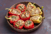 Pimientos rellenos al horno: menos de 10 pasos para un plato lleno de sabor y nutrición