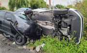 Dos choques y vuelco en La Plata con pocas horas de diferencia: hay dos heridos
