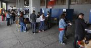 Cierran las mesas de votación del balotaje presidencial en Chile