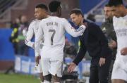 Real Madrid y Xavi toman una bocanada de oxígeno